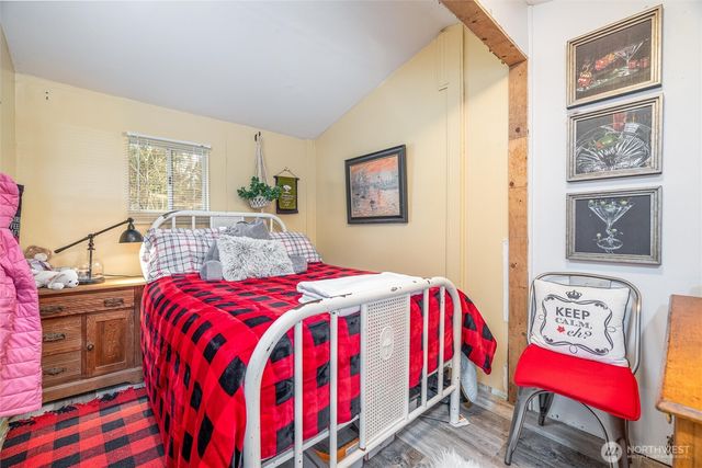 1075 Birch Lane, Sumas, WA 98295