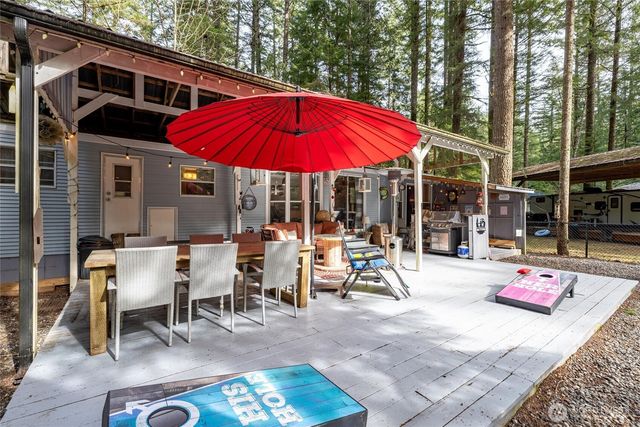 1075 Birch Lane, Sumas, WA 98295