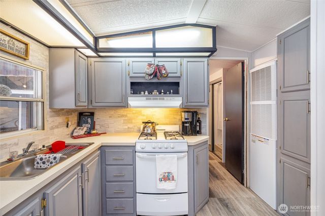 1075 Birch Lane, Sumas, WA 98295