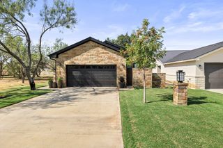 2606 Deep CYN, Horseshoe Bay, TX 78657