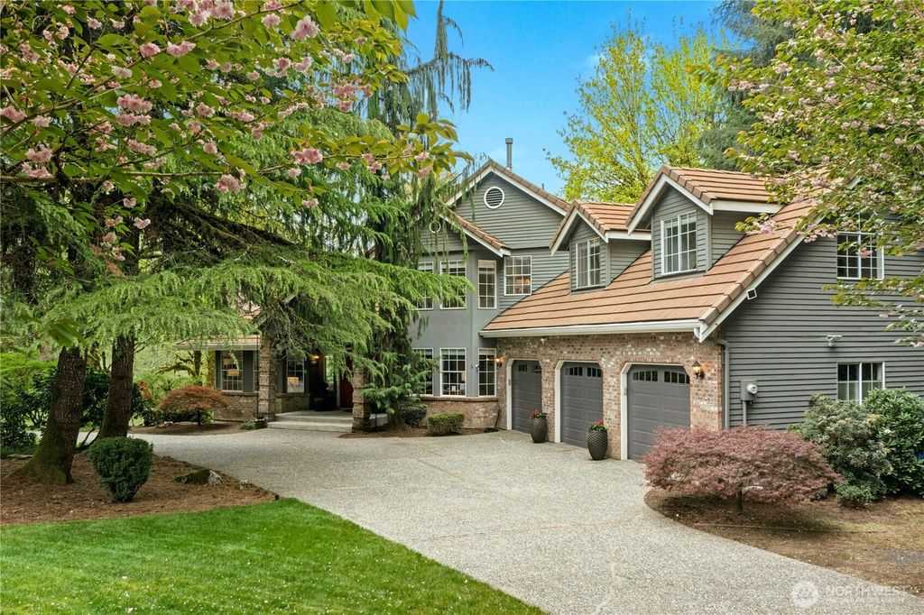 14124 229th Drive SE, Issaquah, WA 98027