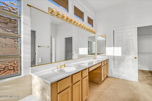 14441 N Lost Arrow, Oro Valley, AZ 85755
