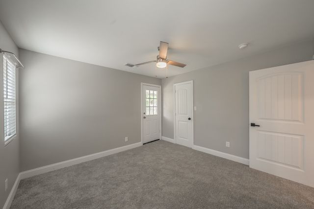 1015 Epenard Street, Dallas, TX 75211