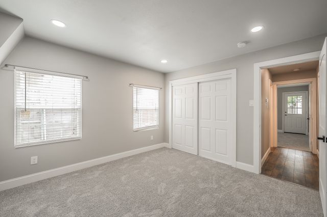 1015 Epenard Street, Dallas, TX 75211