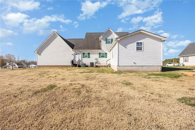 167 Columbia Drive, Linwood, NC 27299