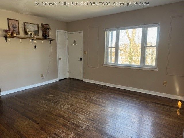 1417 CALLIE Road, Charleston, WV 25314