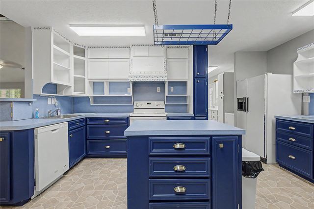 14715 & 14719 Cedar Lane Loop, Willis, TX 77378
