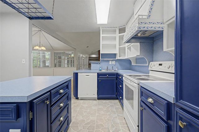 14715 & 14719 Cedar Lane Loop, Willis, TX 77378