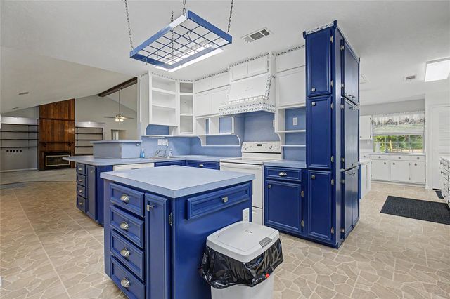 14715 & 14719 Cedar Lane Loop, Willis, TX 77378