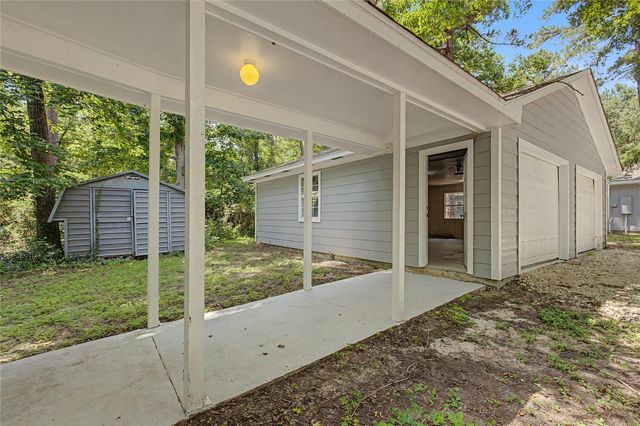 14715 & 14719 Cedar Lane Loop, Willis, TX 77378