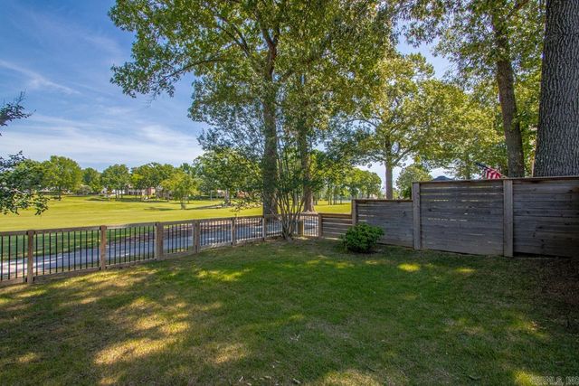 34 Fairway Woods Circle, Maumelle, AR 72113