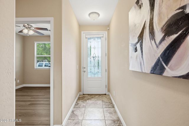 2124 E KINGS Avenue, Phoenix, AZ 85022