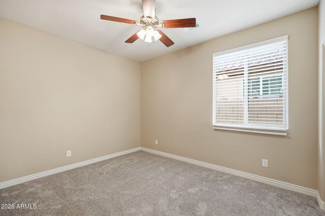 2124 E KINGS Avenue, Phoenix, AZ 85022