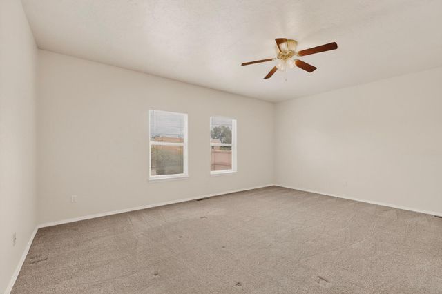 3701 Candelarias Lane NW, Albuquerque, NM 87107