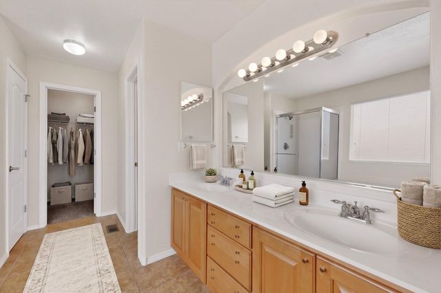 3701 Candelarias Lane NW, Albuquerque, NM 87107