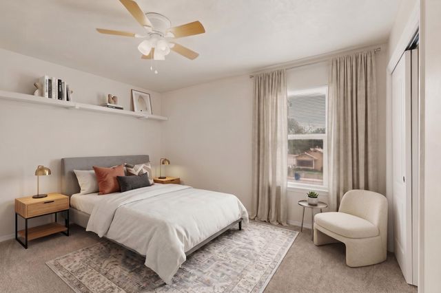 3701 Candelarias Lane NW, Albuquerque, NM 87107