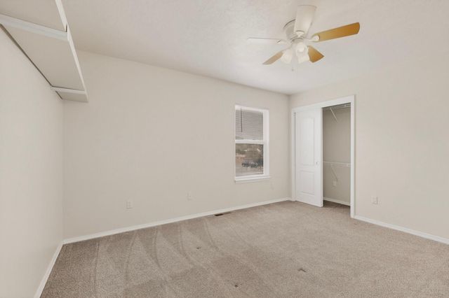 3701 Candelarias Lane NW, Albuquerque, NM 87107