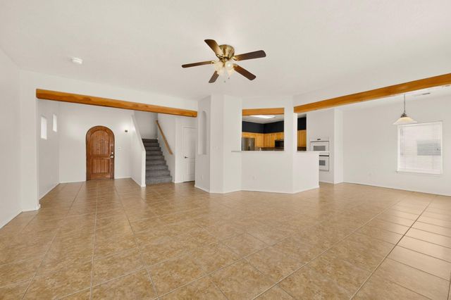 3701 Candelarias Lane NW, Albuquerque, NM 87107