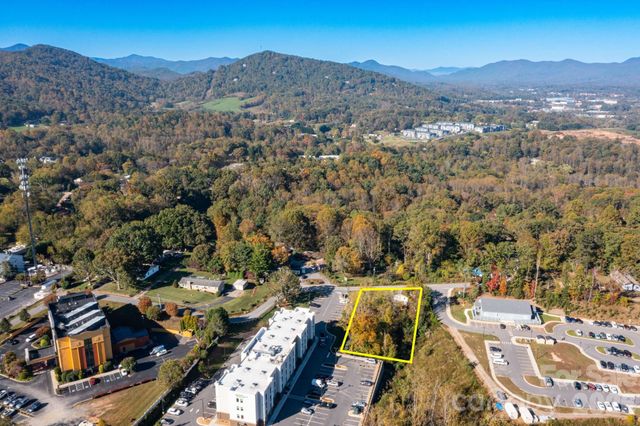 39 Rocky Ridge Road, Asheville, NC 28806