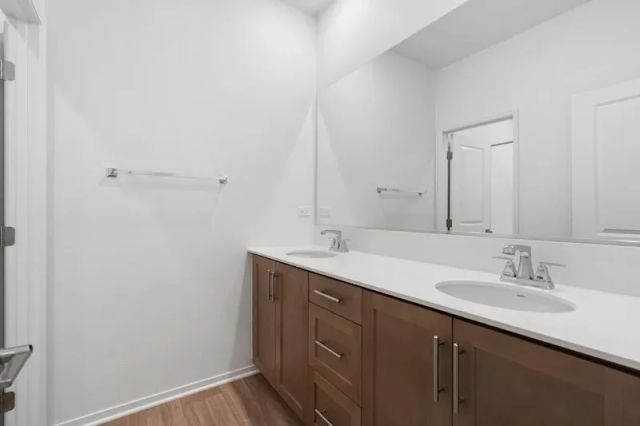 3581 S. Eichler Paseo, Ontario, CA 91761