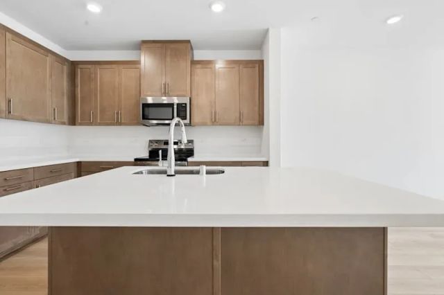 3581 S. Eichler Paseo, Ontario, CA 91761