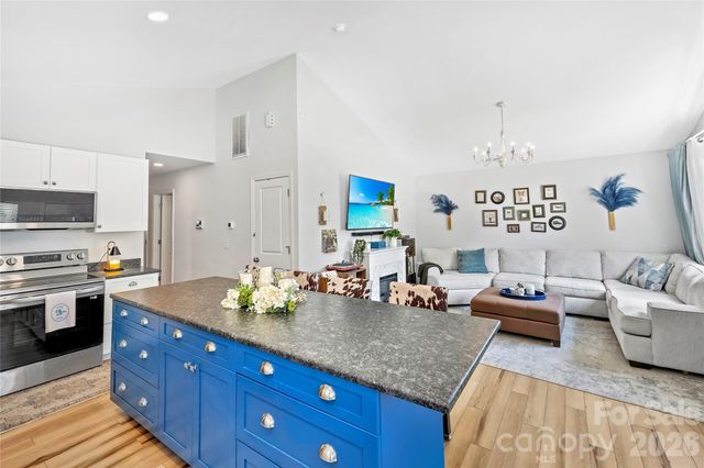 3416 Mable Hubbard Drive, Charlotte, NC 28208