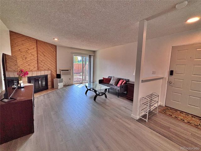 2280 S Oswego Way 105, Aurora, CO 80014