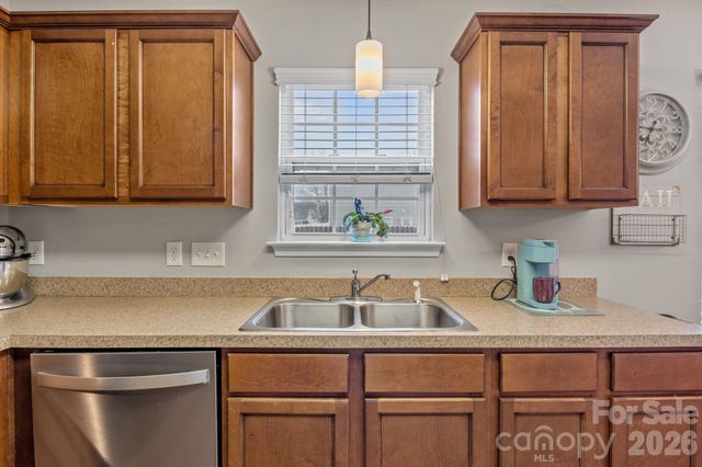 135 Spring Meadows Drive, Lincolnton, NC 28092