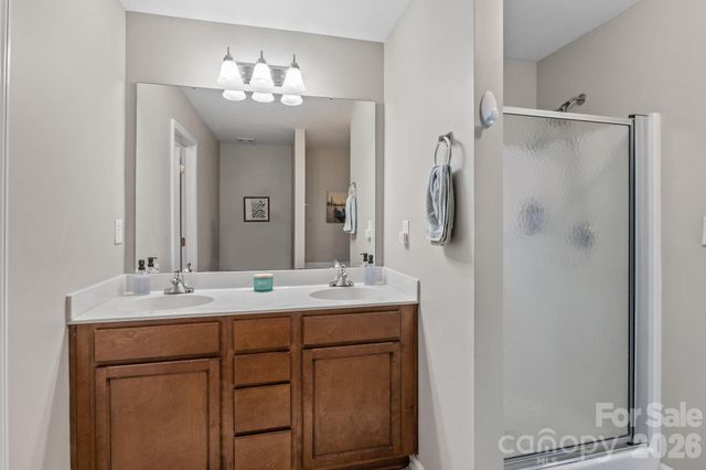 135 Spring Meadows Drive, Lincolnton, NC 28092