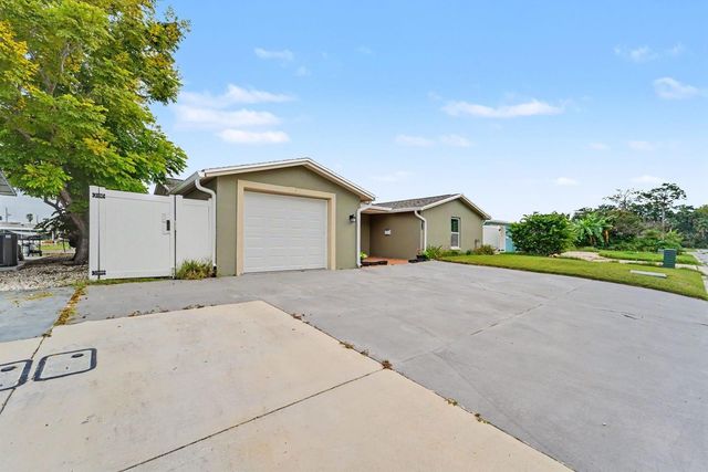 4865 SHELL STREAM BOULEVARD, New Port Richey, FL 34652