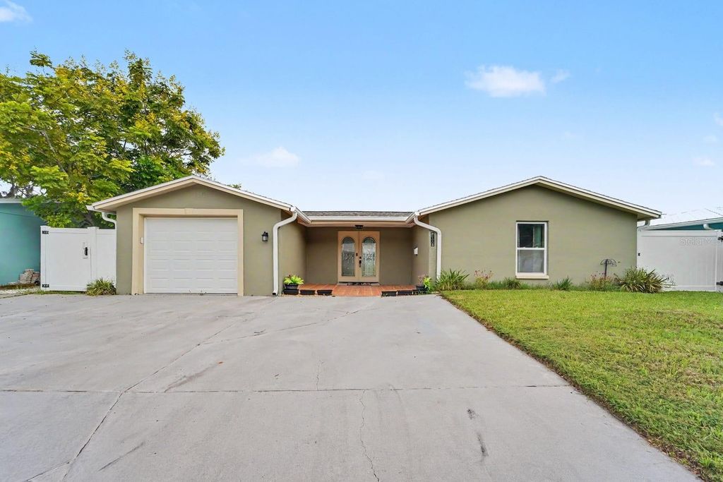 4865 SHELL STREAM BOULEVARD, New Port Richey, FL 34652