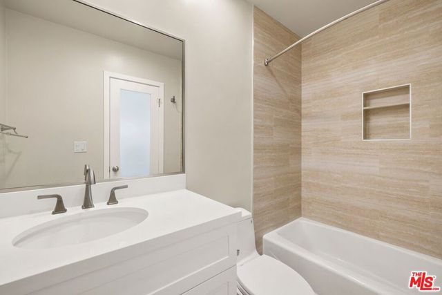 1109 20th Street 10, Santa Monica, CA 90403