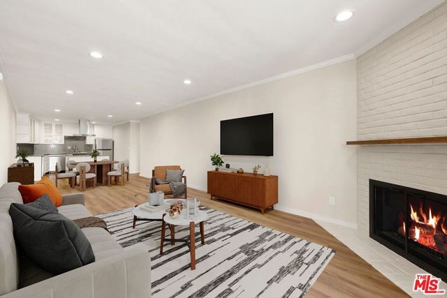 1109 20th Street 10, Santa Monica, CA 90403