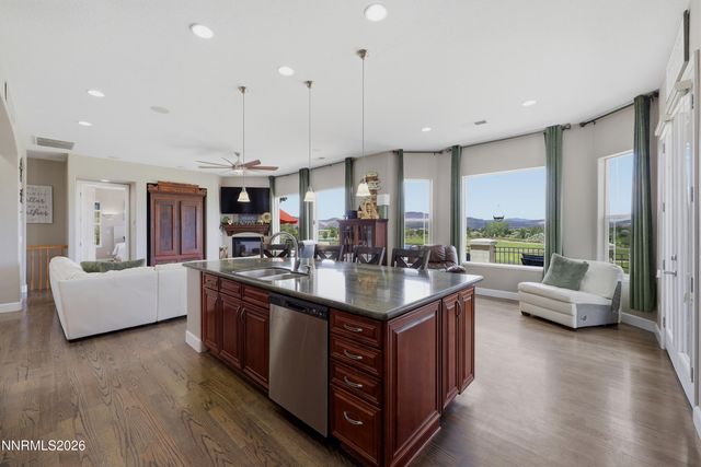 2904 Oxley Drive, Sparks, NV 89436