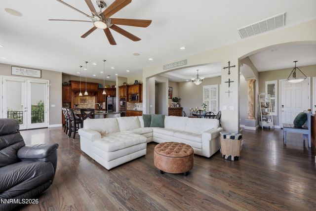 2904 Oxley Drive, Sparks, NV 89436