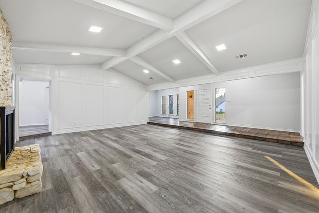 618 Green Hills Court, Duncanville, TX 75137