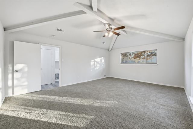 618 Green Hills Court, Duncanville, TX 75137