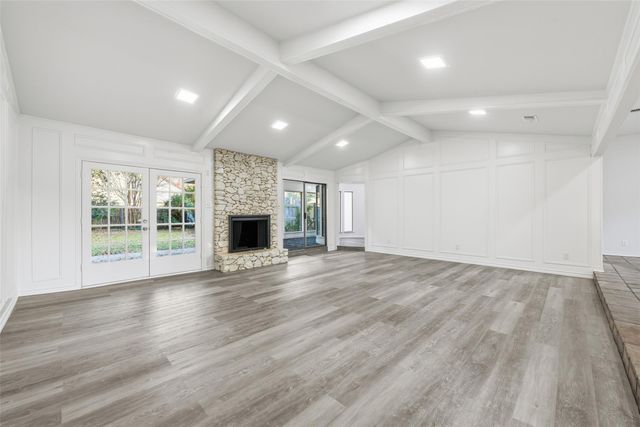 618 Green Hills Court, Duncanville, TX 75137