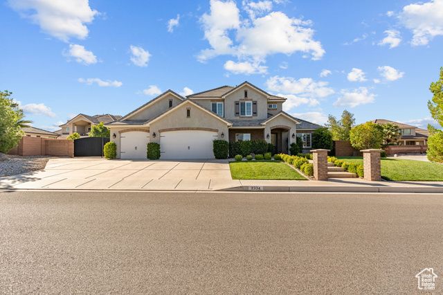 2334 E CRIMSON RIDGE DR, St. George, UT 84790