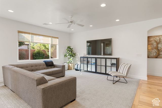 2334 E CRIMSON RIDGE DR, St. George, UT 84790