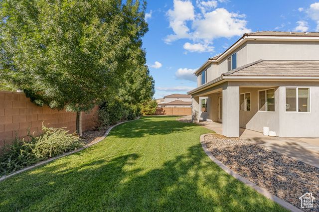 2334 E CRIMSON RIDGE DR, St. George, UT 84790