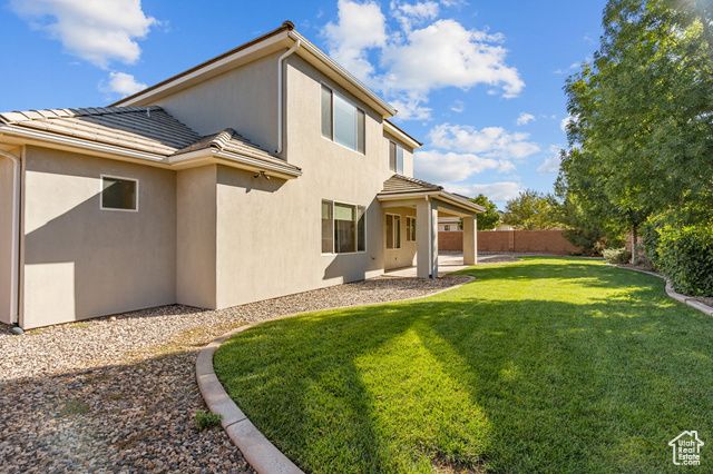 2334 E CRIMSON RIDGE DR, St. George, UT 84790