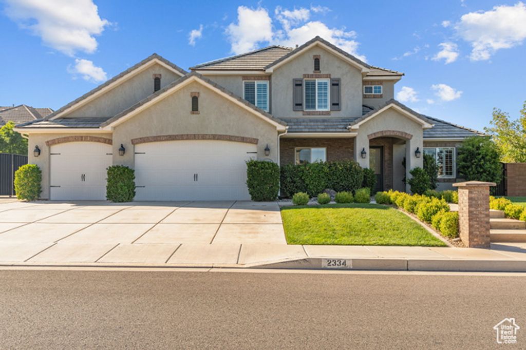 2334 E CRIMSON RIDGE DR, St. George, UT 84790