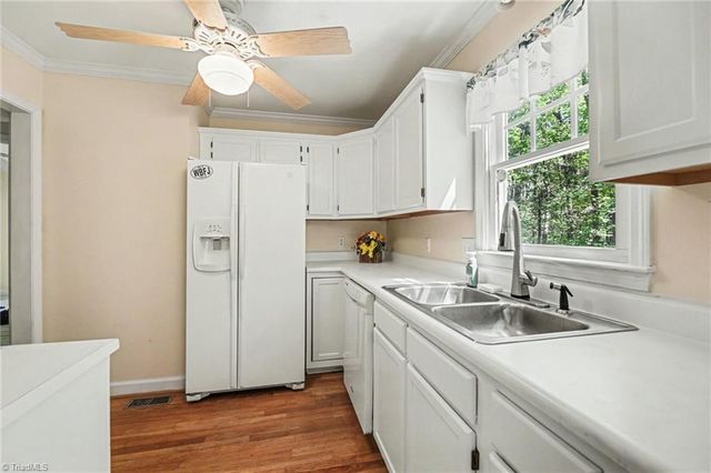 206 Conrad Circle, Lewisville, NC 27023