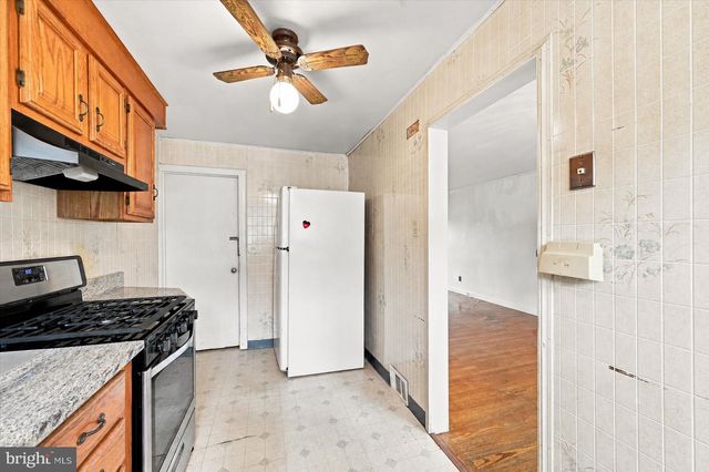 7959 GILBERT ST, Philadelphia, PA 19150