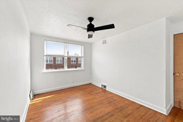 7959 GILBERT ST, Philadelphia, PA 19150