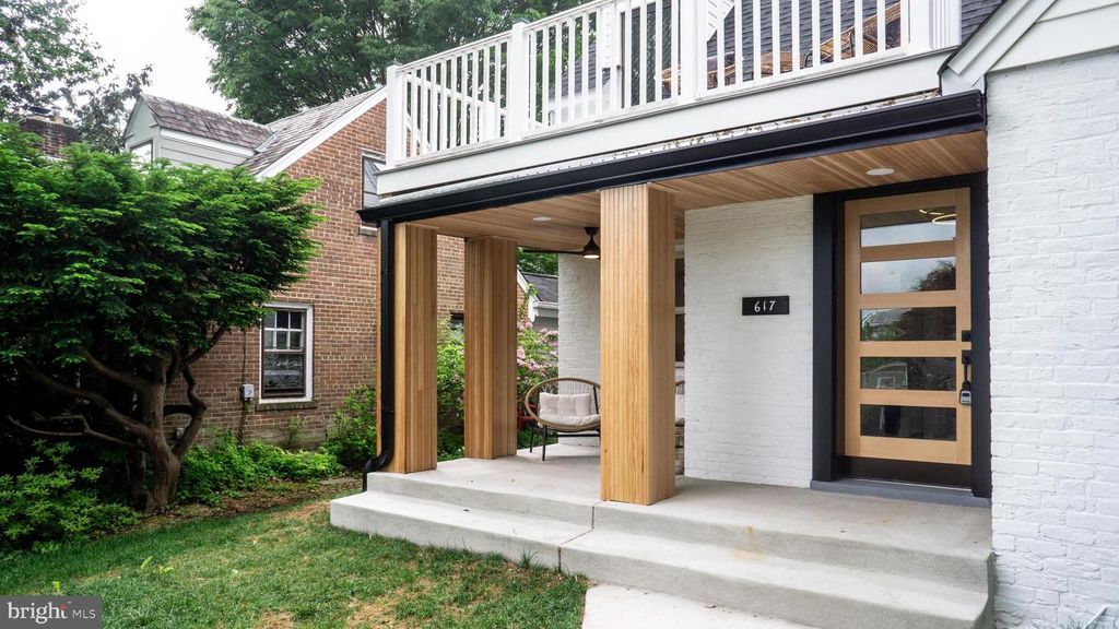 617 GREENBRIER DR, Silver Spring, MD 20910
