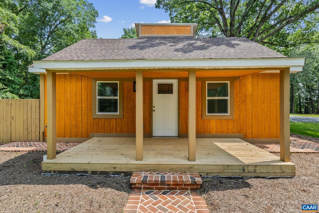 539 NAHOR MANOR RD, Palmyra, VA 22963