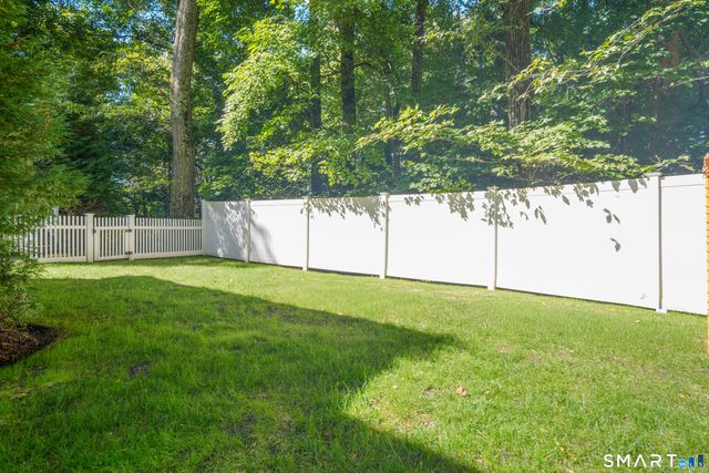 761 New Norwalk Road, New Canaan, CT 06840
