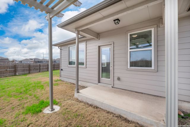 2185 Keystone Dr, New Braunfels, TX 78130